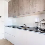 D-apartment - With Garage And Balcony