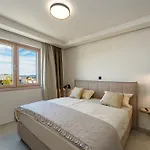 D-apartment - With Garage And Balcony Apartment