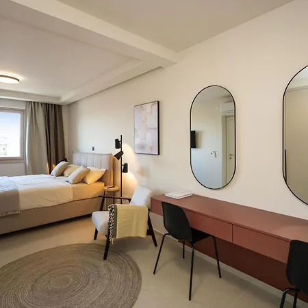 D-apartment - With Garage And Balcony زادار