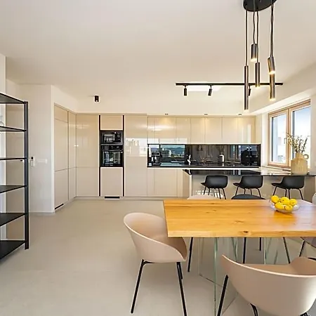 דירה D-apartment - With Garage And Balcony