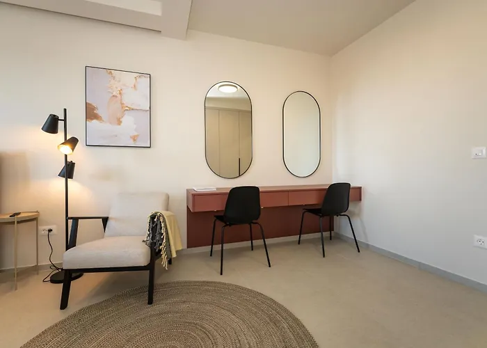 D-apartment - With Garage And Balcony Apartamento Zadar