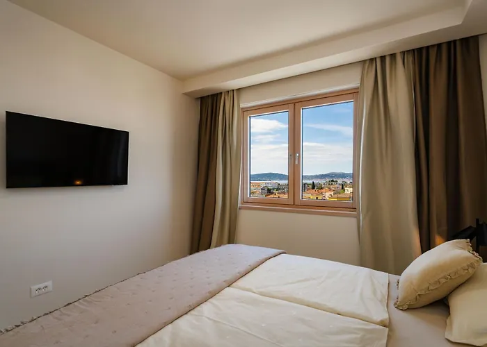 D-apartment - With Garage And Balcony Apartamento *