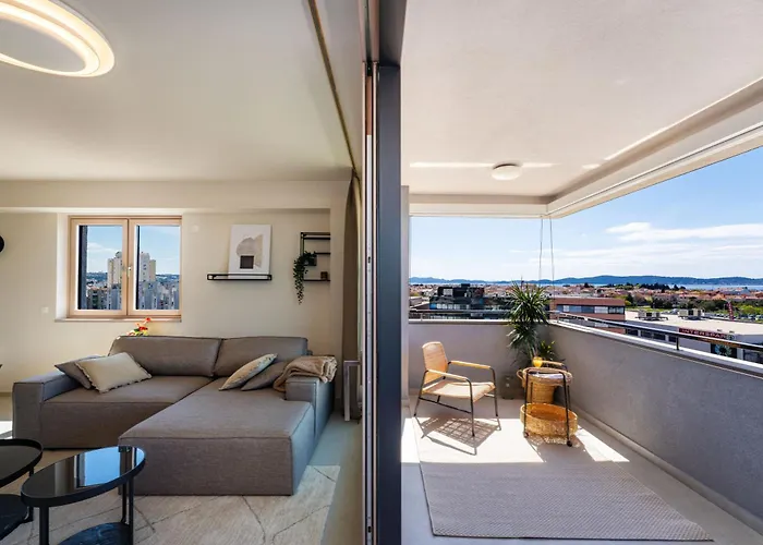 Apartamento D-apartment - With Garage And Balcony Zadar