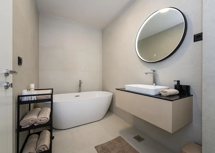 Apartamento D-apartment - With Garage And Balcony